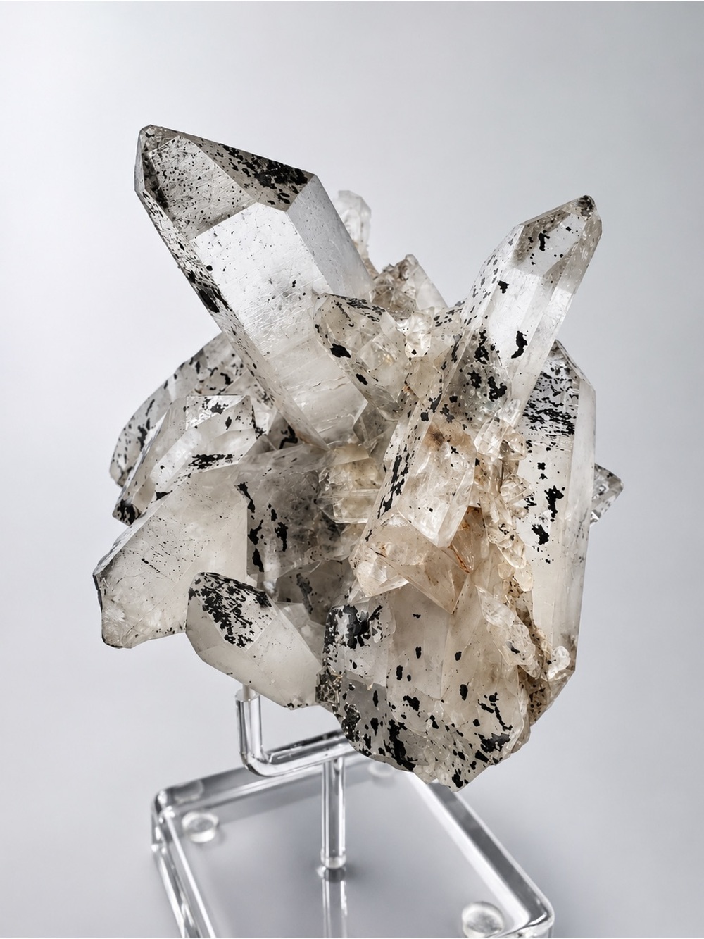 Quartz with Specular Hematite Inclusions